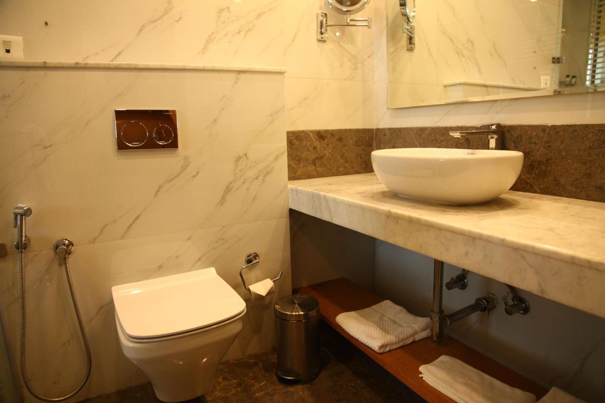 The Place Gurugram, A Member Of Radisson Individuals Gurgaon Extérieur photo