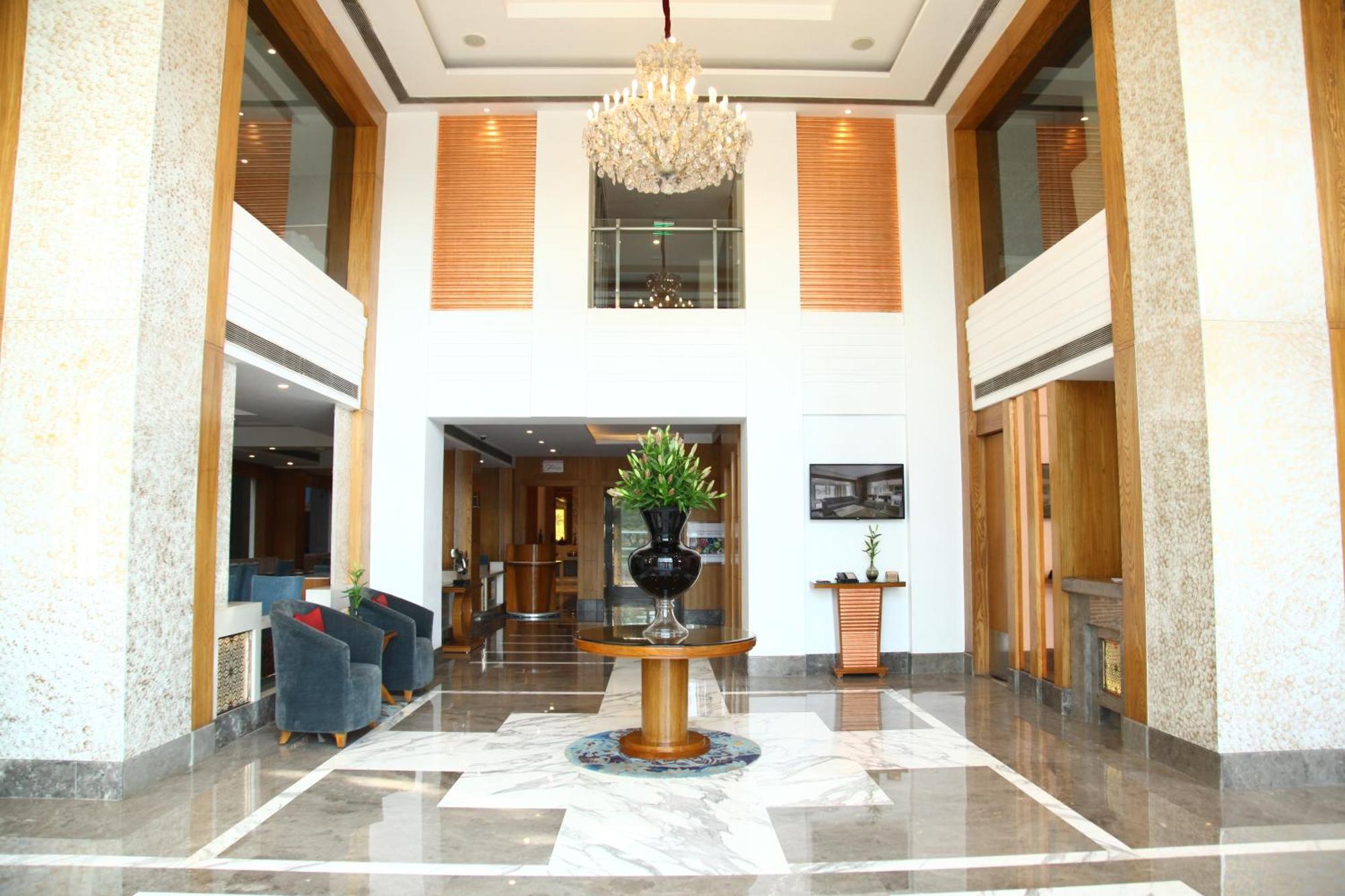 The Place Gurugram, A Member Of Radisson Individuals Gurgaon Extérieur photo
