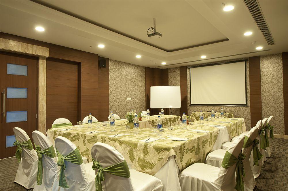The Place Gurugram, A Member Of Radisson Individuals Gurgaon Extérieur photo
