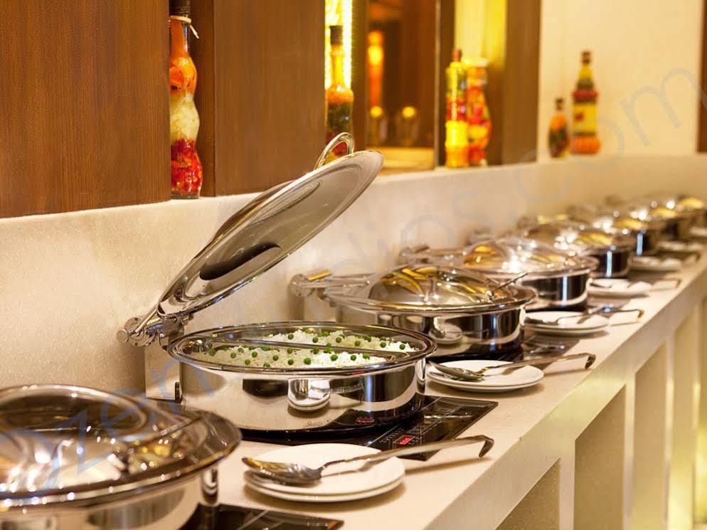 The Place Gurugram, A Member Of Radisson Individuals Gurgaon Extérieur photo