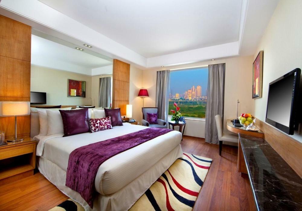 The Place Gurugram, A Member Of Radisson Individuals Gurgaon Extérieur photo